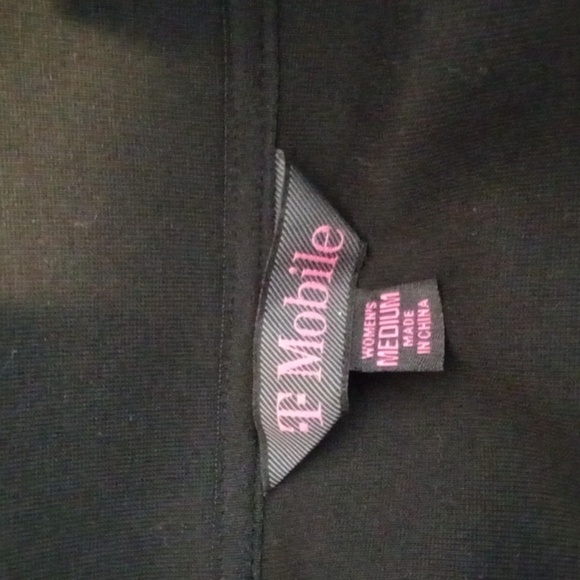 T-mobile Full Zip Employes Black Womens Jacket Long Sleeve Size Medium - Picture 4 of 10